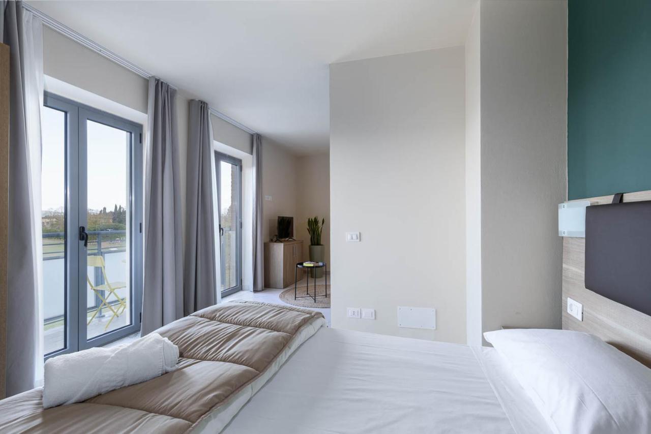 Tuscasi Aparthotel Совичилле Экстерьер фото
