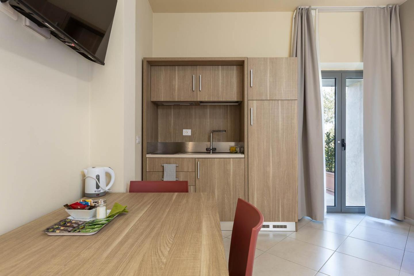 Tuscasi Aparthotel Совичилле Экстерьер фото