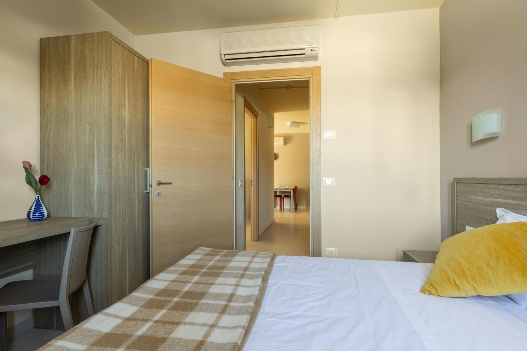 Tuscasi Aparthotel Совичилле Экстерьер фото